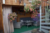 NEW since January 2015: Apartment with a sunny courtyard, garden and pool