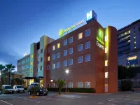 B&B HOTEL Alicante โรงแรมใน