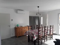Fully equipped villa with swimming pool - 빌라