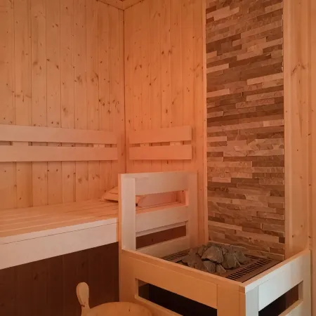 Duplex apartment with swimming pool and sauna 200 m to the beach
