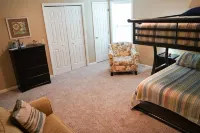 Lakin' Memories- Large Waterfront Home on KY Lake Perfect for Family Gatherings - balcony