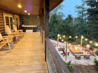 Hilltop Haven - Luxury Cabin w/ Mountain Views - Near NOC, Polar Express, Hiking - 4 estrellas