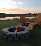 Cozy 2-bedroom cabin between Levering and Cheboygan on Lancaster Lake - Chalets