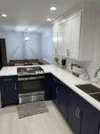 4 bedrooms 2 baths Sleeps 10 - Big Yard - Completely Remodeled and Updated - 4-نجوم