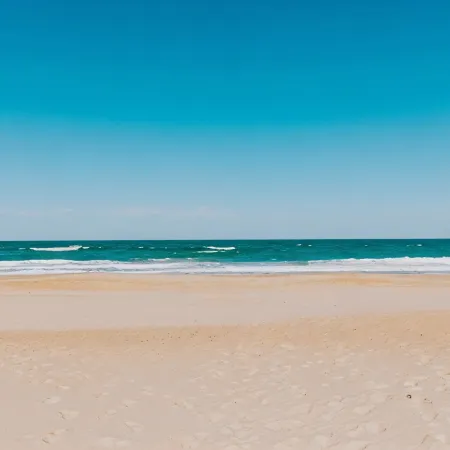 Dog-Friendly Oceanfront Condo, Walk-in Shower & Pools