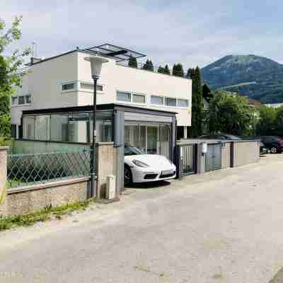 LUXURY VILLA SALZBURG Hotel Exterior