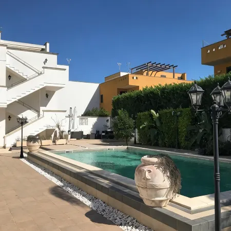 Apartment in Salento with pool