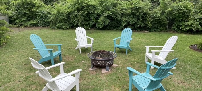 BCS Back Forty- fully stocked home & great yard—close to A&M, great food & fun. ブライアンのホテル