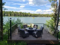 Lakefront in Elite Silverhawk Estates on Island Park Reservoir near Yellowstone - Alppimaja