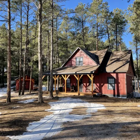 Hilltop Hideaway in the seclusion of the beautiful Black Hills