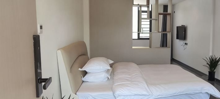 Yifan Chinese Inn Hotels in Shixing
