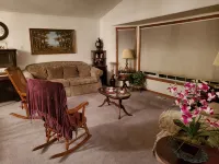 Gresham House: Your home away from home... A comfy, cozy corner of Gresham. -  Privatzimmer