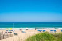Oceanside 1Br Private Apt with Two YMCA Passes Including Outdoor & Indoor Pools