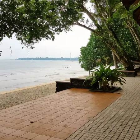 Carita Anyer Beach Condominium