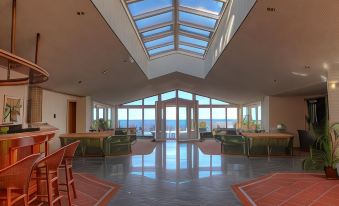 Seetelhotel Ostseeresidenz Bansin Mit Pool Und Unmittelbarer Strandnähe