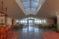 Seetelhotel Ostseeresidenz Bansin Mit Pool Und Unmittelbarer Strandnähe - Apartments