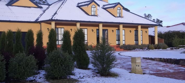 Stately Bowral Designer Home Các khách sạn ở Bowral