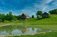 Skye Cottage at Hillside Hideaways-1Br/1BA w/Loft- in Amish Country