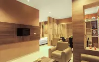 Alvina Hotel - 2-Star