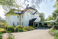 Parkhotel Neustadt Garni