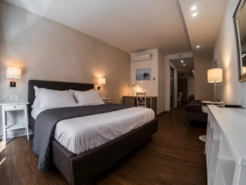 Prestige Rooms Chiaia - Airport Shuttle