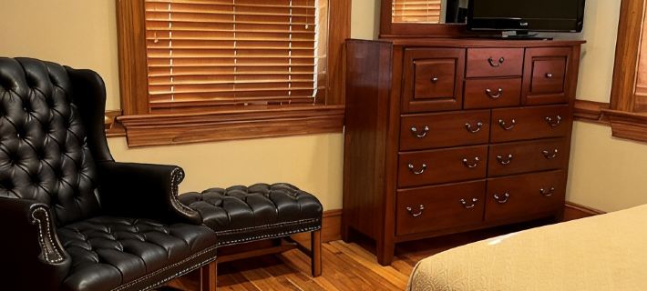 Historic Downtown New Bern Condo -2 Bedrooms Hotels in New Bern