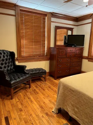 Historic Downtown New Bern Condo -2 Bedrooms
