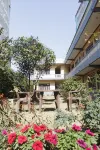 Pushpa Guest House