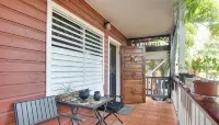 Alux House