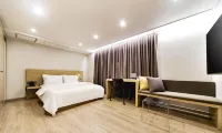 Centro Hotel - Bãi đậu xe