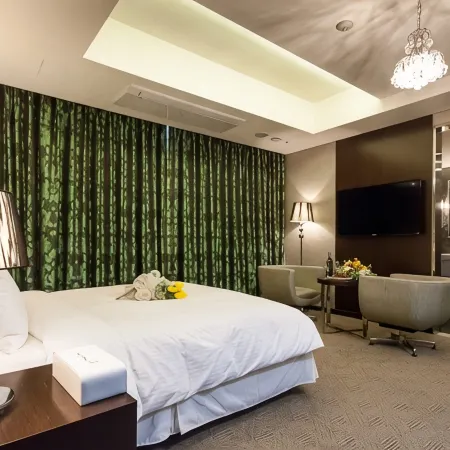Hotel Pharos Отели рядом с достопримечательностью «Лотте Уорлд»