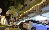 Hotel Victoria River View - ที่มีที่จอดรถ