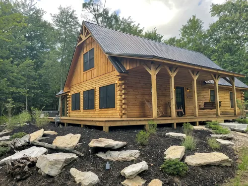 Escape to Wisp Mountain.New Log Home. Near Deep Creek Lake ,Wisp Resort ,Hot Tub