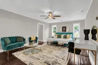 Luxury Memphis Musical Estate | Pool | Games! - Bungalow