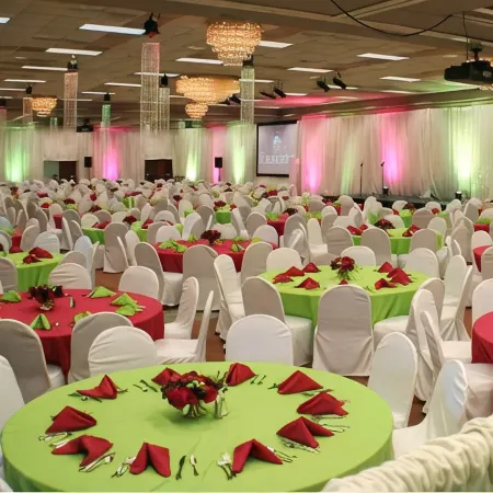 DoubleTree by Hilton Hotel Fayetteville