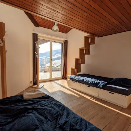 Young Backpackers Homestay