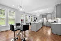 Luxury 5BR Home • Built 2022 • Near Buckhead & Midtown