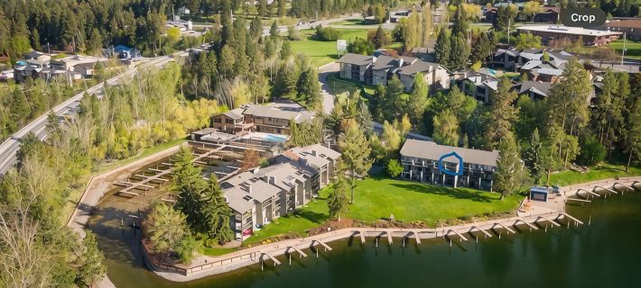 FLATHEAD LAKE WATERFRONT STUDIO RETREAT!!! WITH BOAT OPTION Hotels in Bigfork