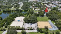 Sleeps 18 - Heated Pool-Pickleball-Hot Tub-Gym-Sauna