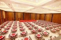 Grand Karlita Hotel Purwokerto - bar