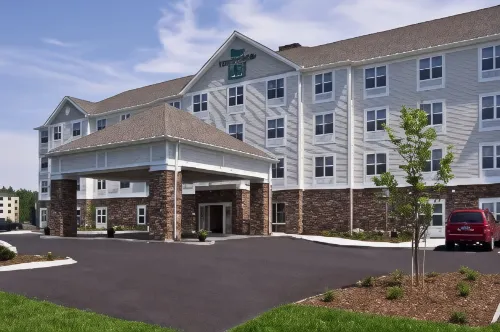 Homewood Suites by Hilton Portland - parking