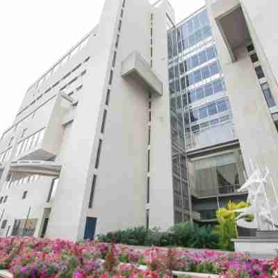 Zone by the Park Kolkata Hotel Exterior