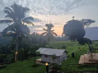 GLAMPING PASCAMP PARK Hotels in Glagah
