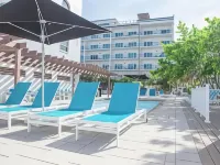 Barefoot Beach Club Hotels near Walter Fuller Complex