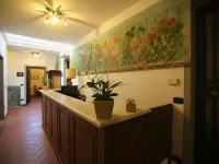Palazzo Graziani Hotels near Santa Croce