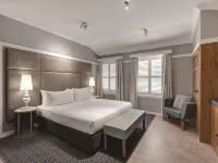 Hotel Kurrajong Canberra Hotele w: Barton
