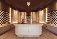 Das James - spa