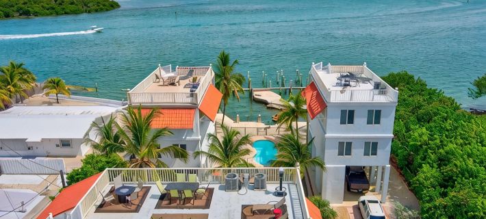Book Any Day of the Week! Elevator~Tiki Bar~Boat Slip! Moon Deck/Pool~Gulf Front Hotels in Marathon