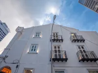 White Mansion Georgetown (Self check-in) Hotels near Convention 33