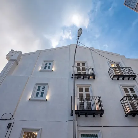 White Mansion Georgetown (Self check-in) Отели рядом с достопримечательностью «Конгресс-центр «33»»